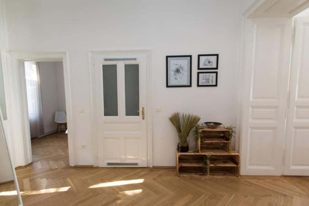 Josef's I Kaiserzeit I 02 Appartement
